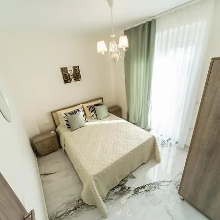 아파트 Nika 하니오티