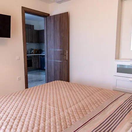 Nika 아파트 하니오티